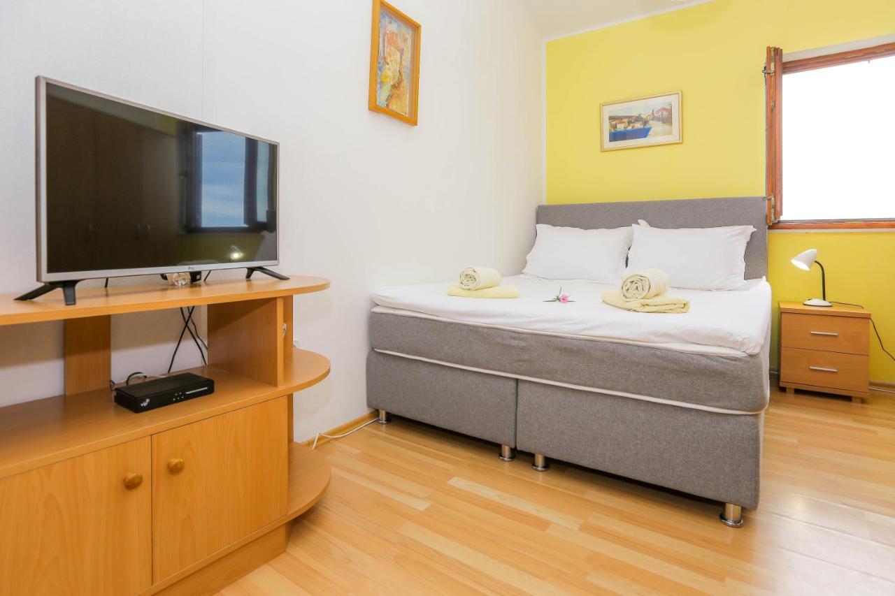 Apartments Maslina Bozava Božava Exterior foto